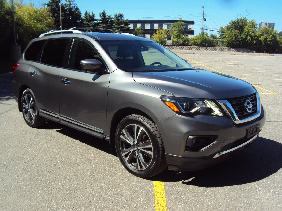 2020 Nissan Pathfinder Platinum